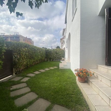 R17 Casa Merce Rodoreda Calafell Exteriör bild